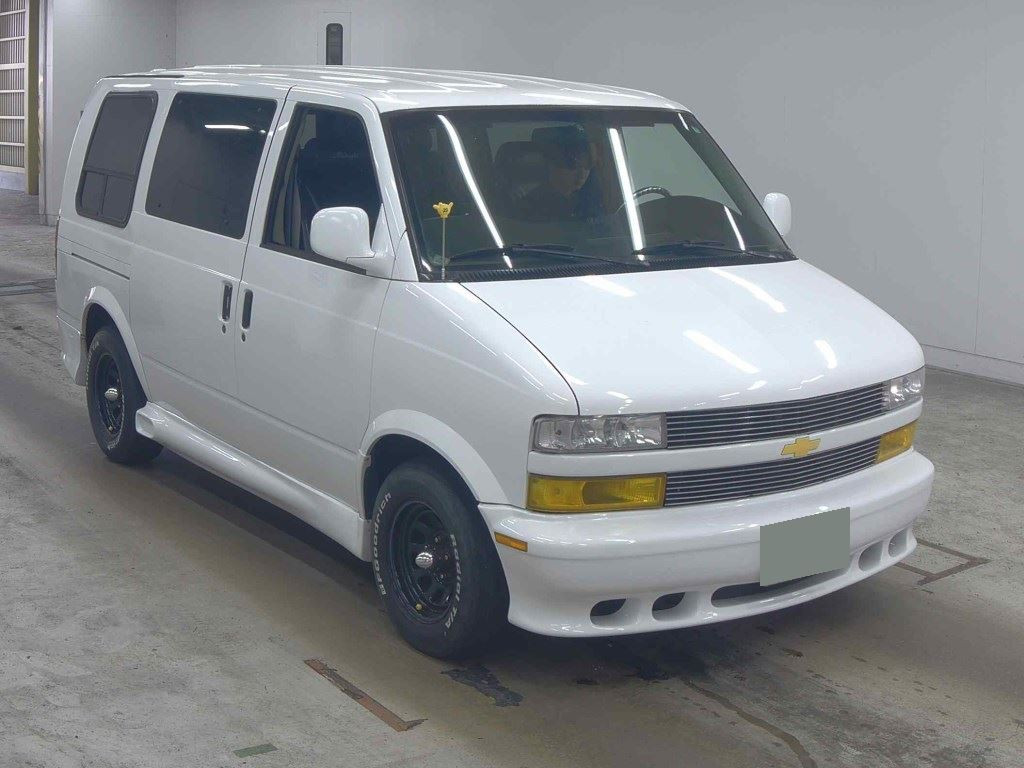 Chevrolet Astro 2004 z aukcji japońskiej