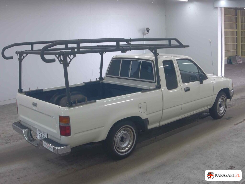 1998 America Toyota Hilux 4