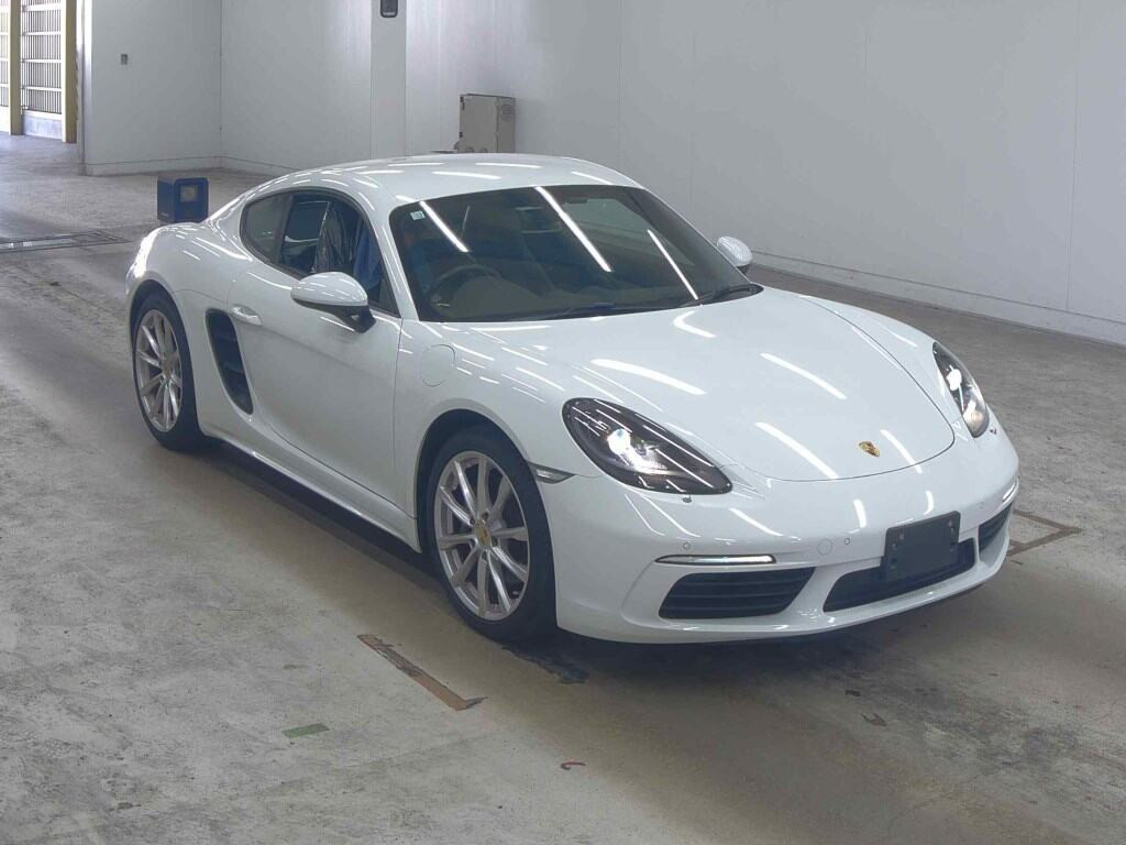 Porsche 718 Cayman 2018 z aukcji japońskiej