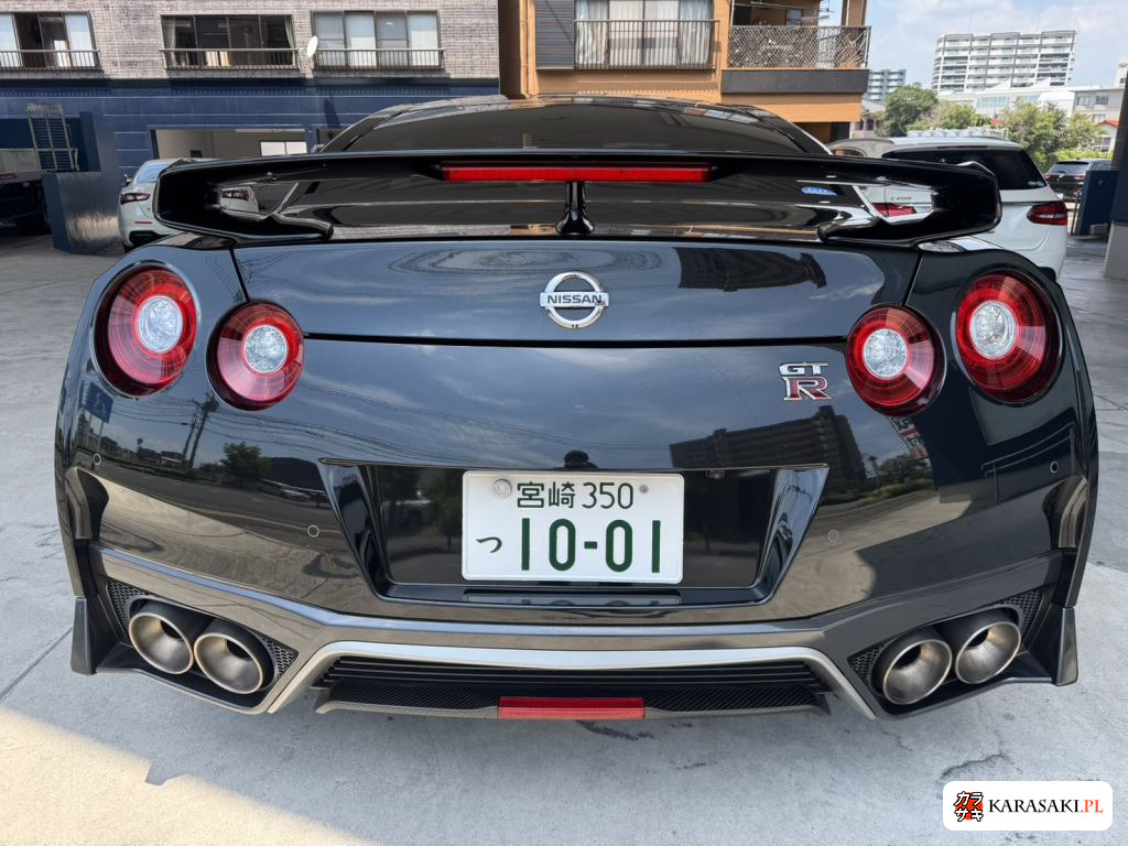 2018 Nissan GT-R 4WD Premium Edition 8
