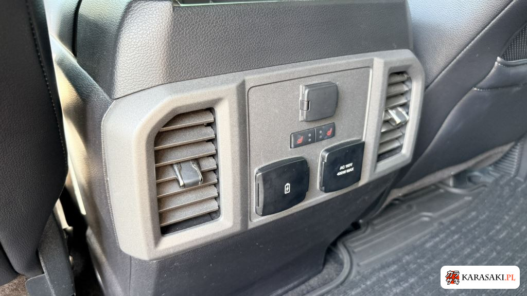 2017 Ford F-150 4D 4WD 13
