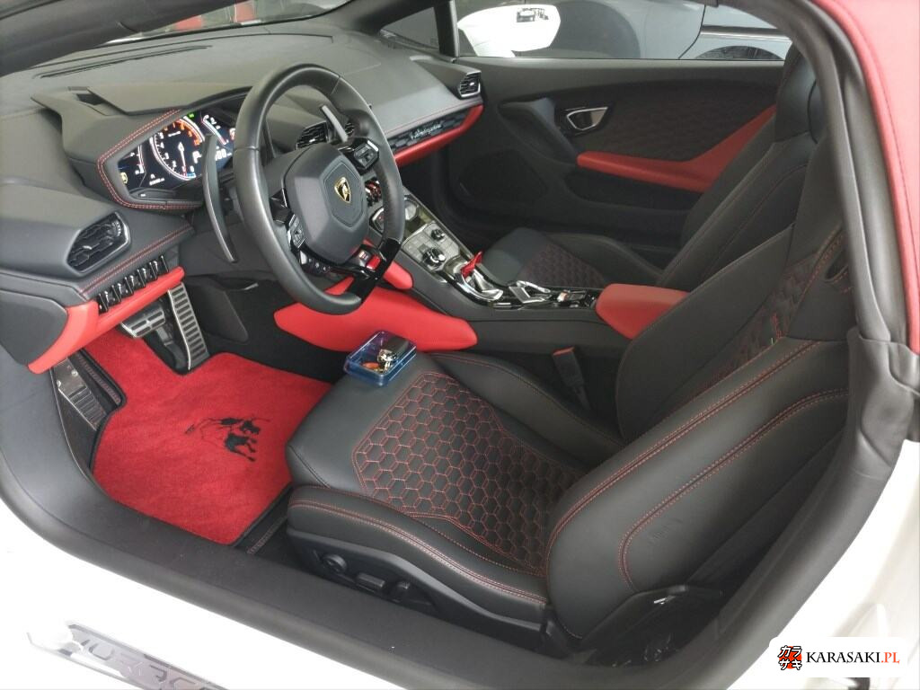 2017 Lamborghini Huracan Op 4WD LP610-4 Spyder 5