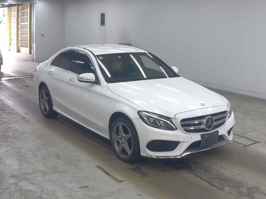 Mercedes-Benz C-Class 2015 z aukcji japońskiej