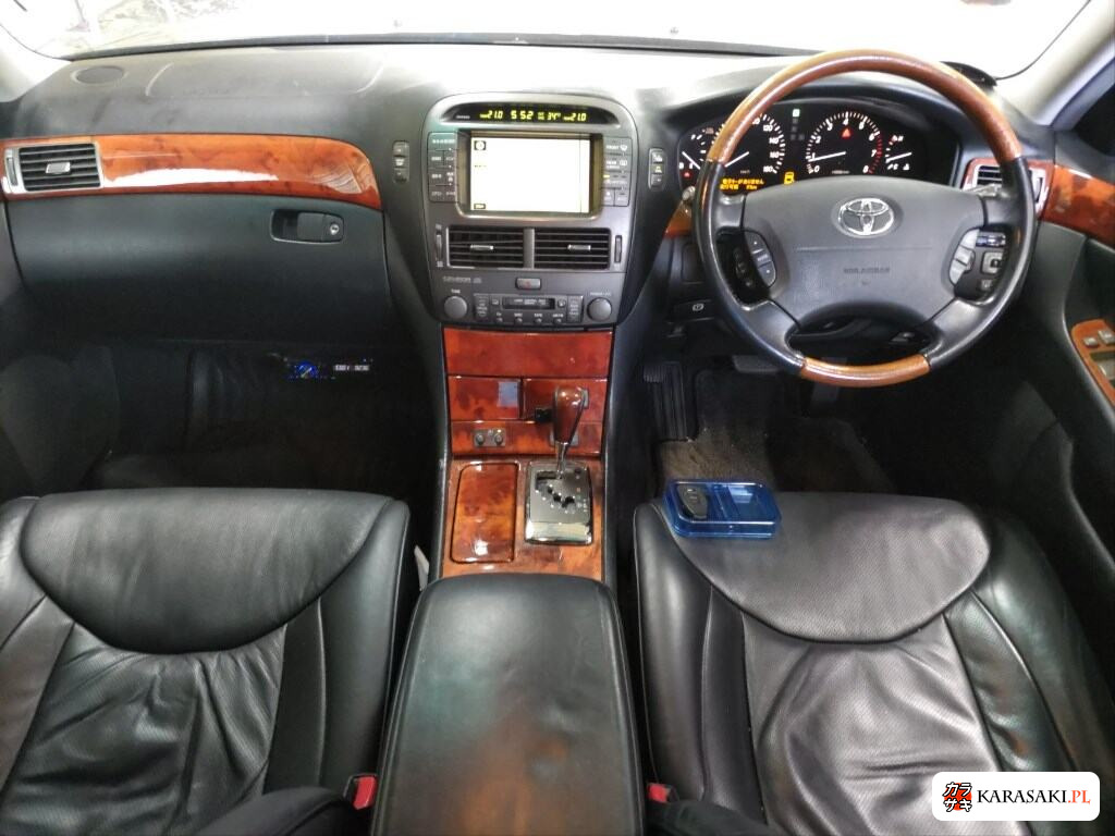 Toyota Celsior 2006 z aukcji japońskiej