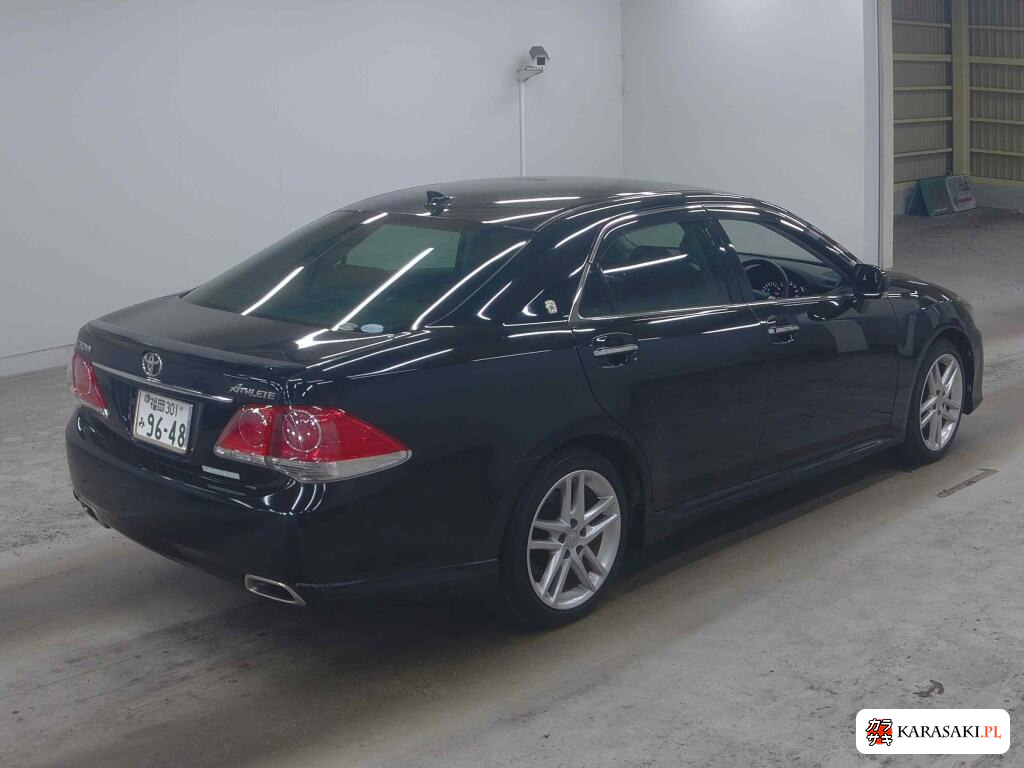 Toyota Crown 2010 z aukcji japońskiej