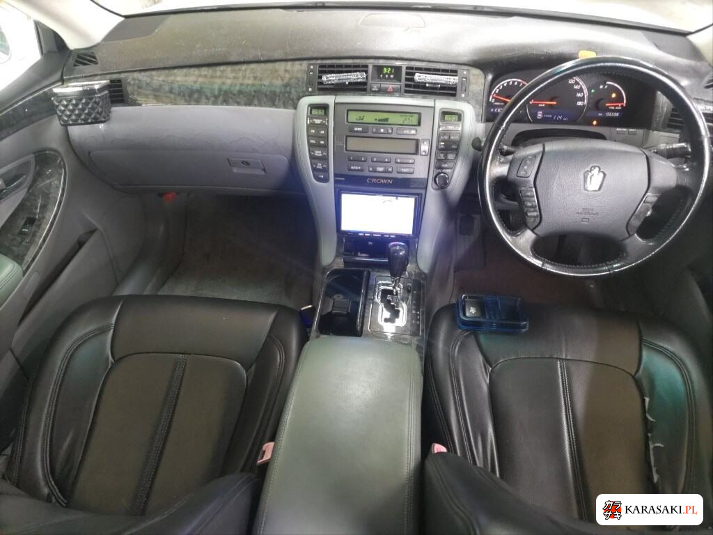 Toyota Crown 2005 z aukcji japońskiej