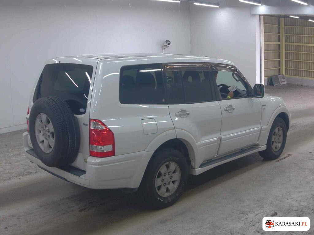 Mitsubishi Pajero 2004 z aukcji japońskiej