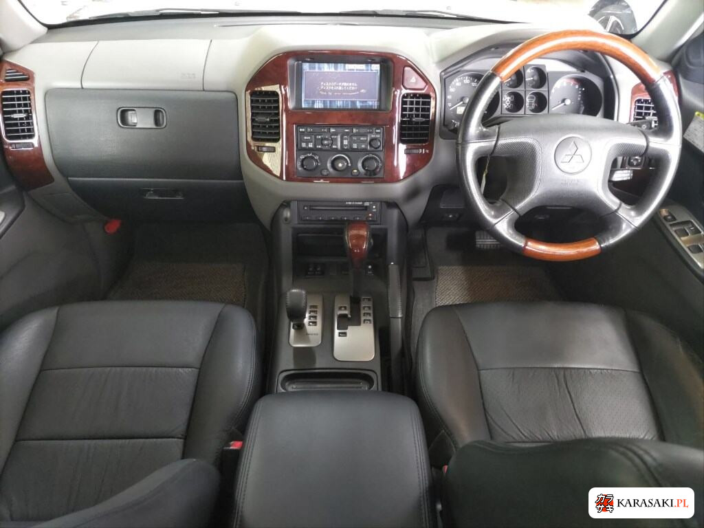 Mitsubishi Pajero 2004 z aukcji japońskiej