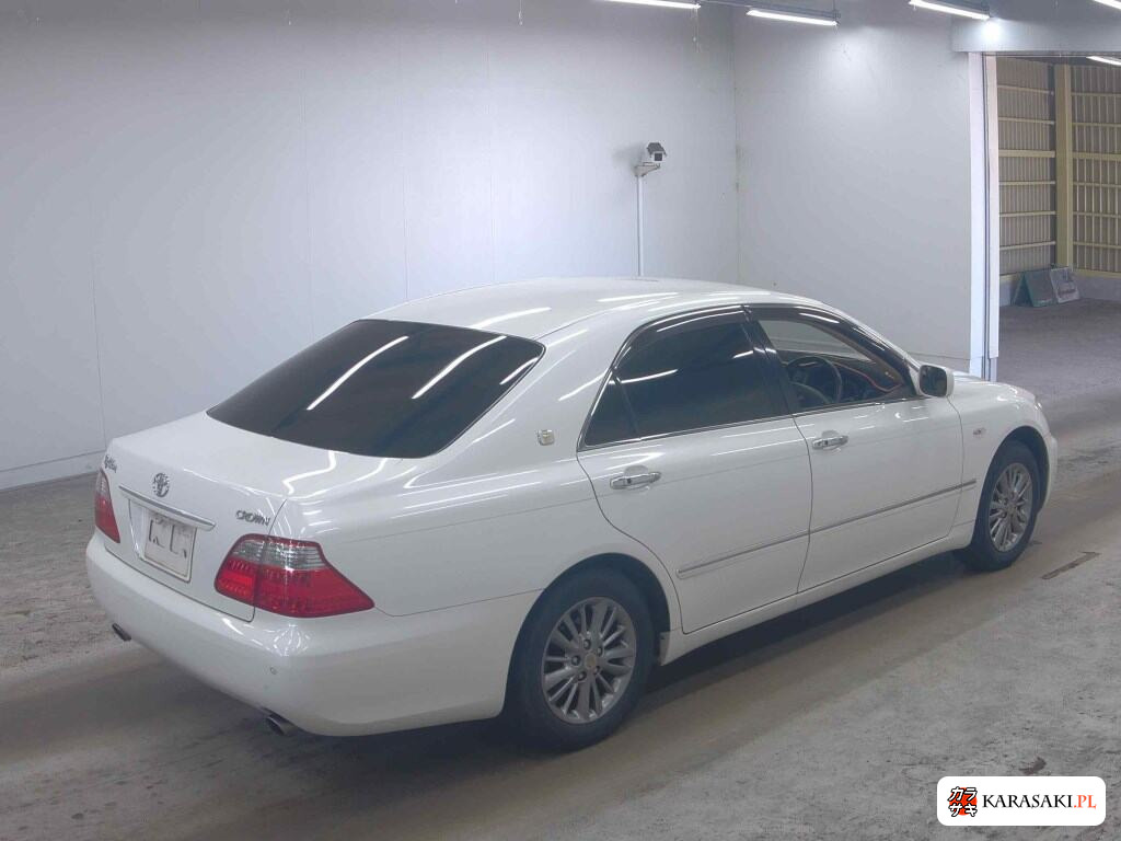 Toyota Crown 2008 z aukcji japońskiej