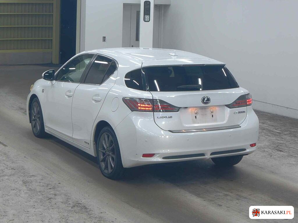 Lexus CT 2011 z aukcji japońskiej