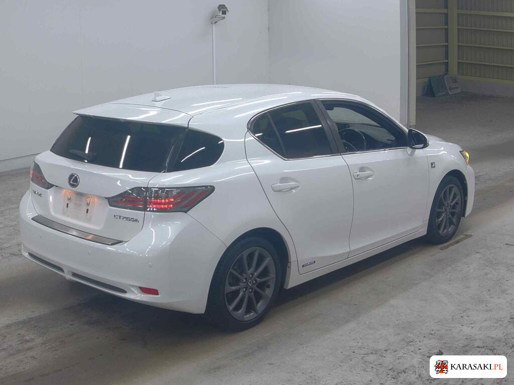 Lexus CT 2011 z aukcji japońskiej
