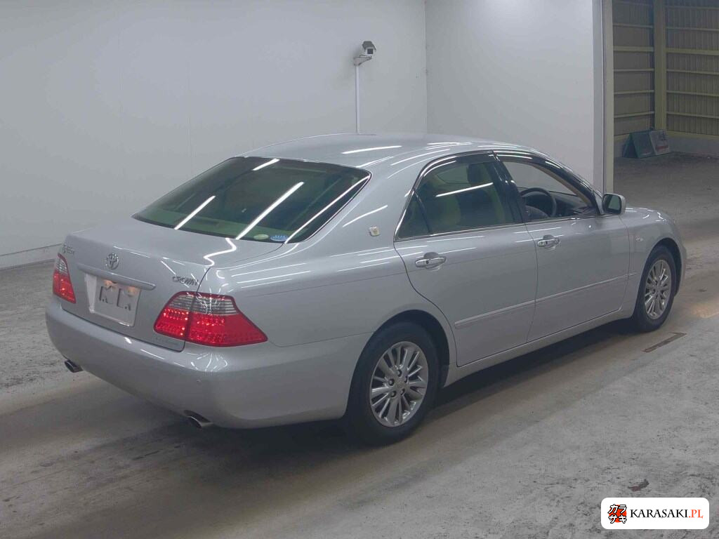 Toyota Crown 2007 z aukcji japońskiej