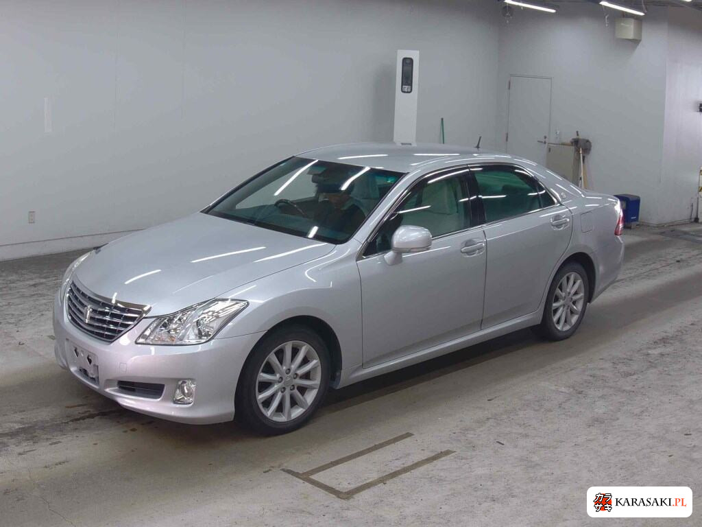 Toyota Crown 2008 z aukcji japońskiej