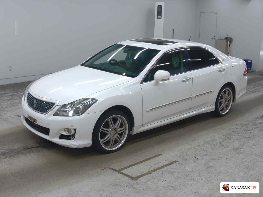 Toyota Crown 2008 z aukcji japońskiej