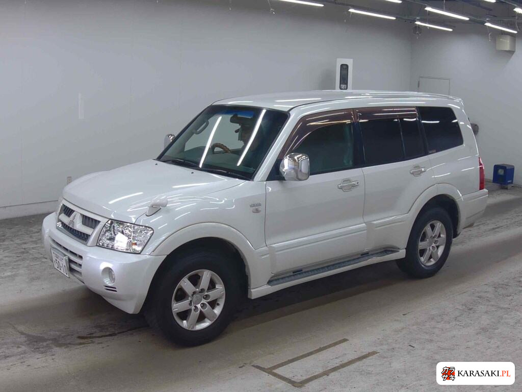 Mitsubishi Pajero 2006 from a Japanese auction