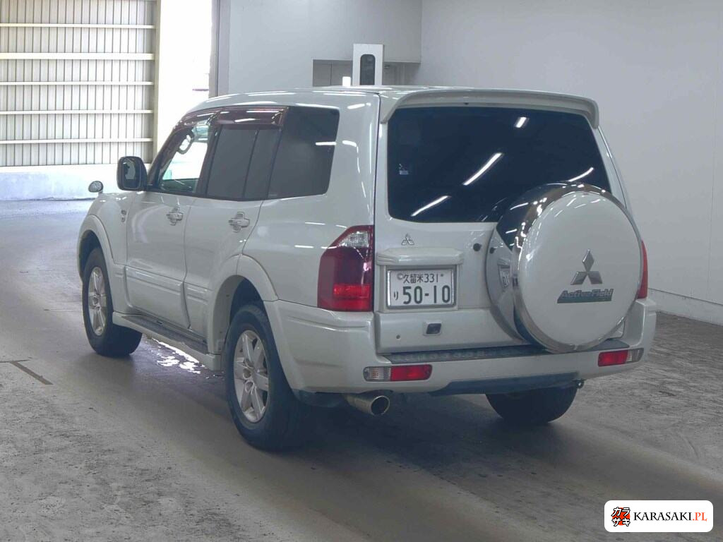 Mitsubishi Pajero 2006 from a Japanese auction
