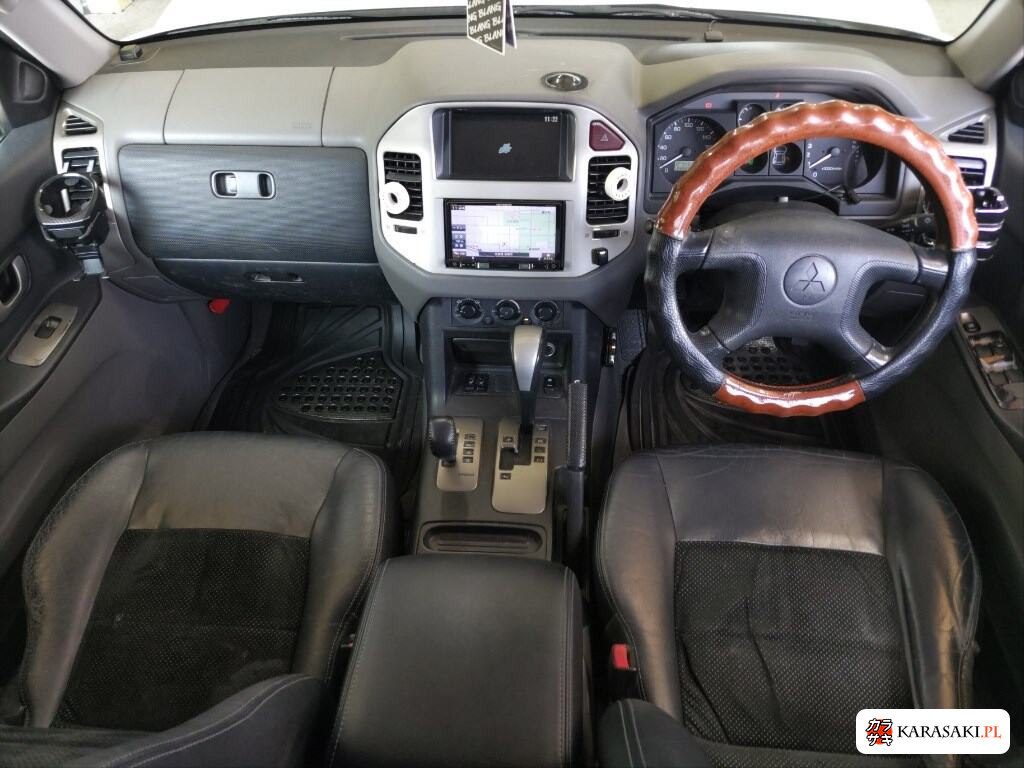 Mitsubishi Pajero 2006 from a Japanese auction