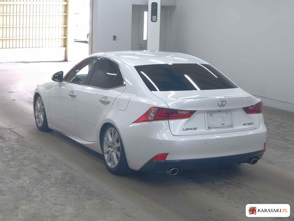 Lexus Is 2013 z aukcji japońskiej