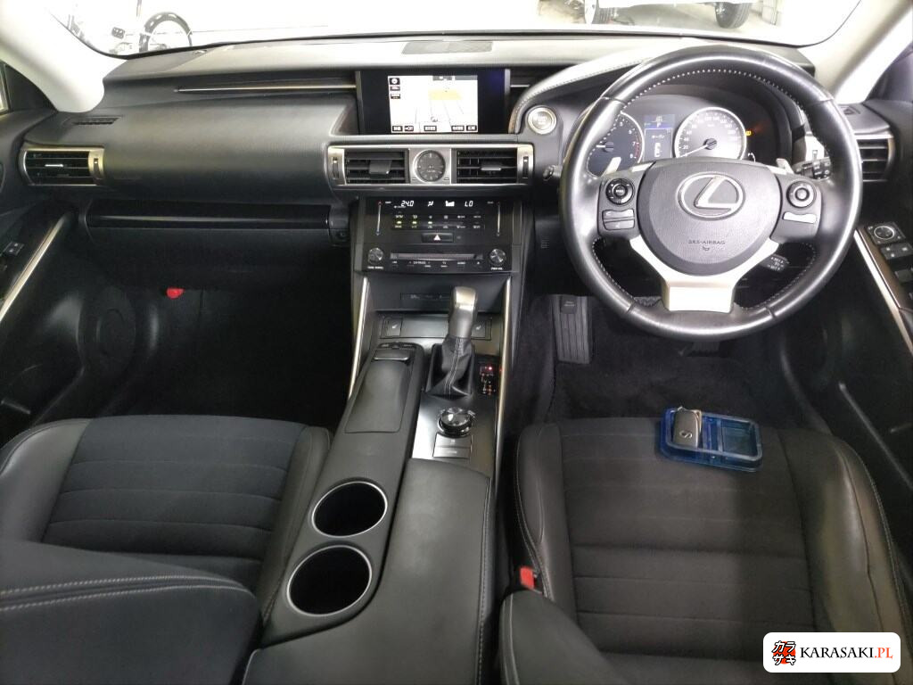 Lexus Is 2013 z aukcji japońskiej