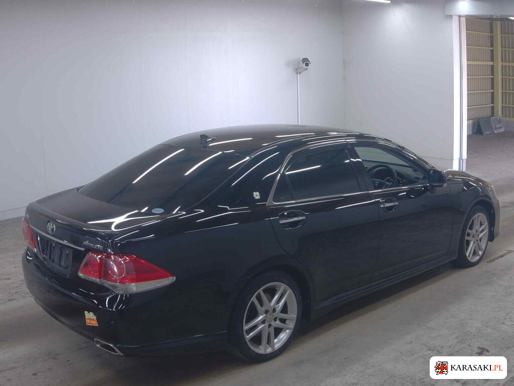 Toyota Crown 2012 z aukcji japońskiej