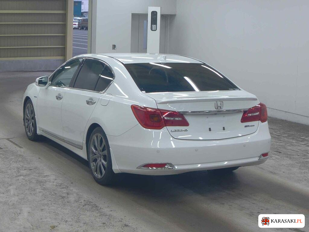 Honda Legend 2015 z aukcji japońskiej