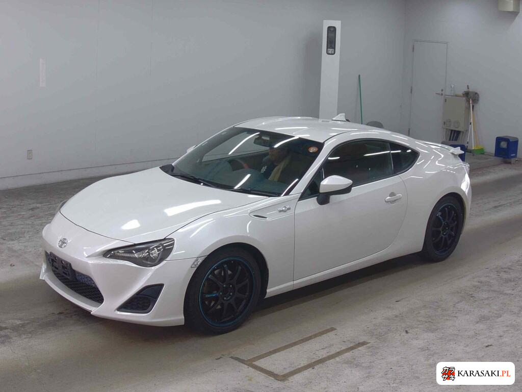 Toyota 86 2012 z aukcji japońskiej