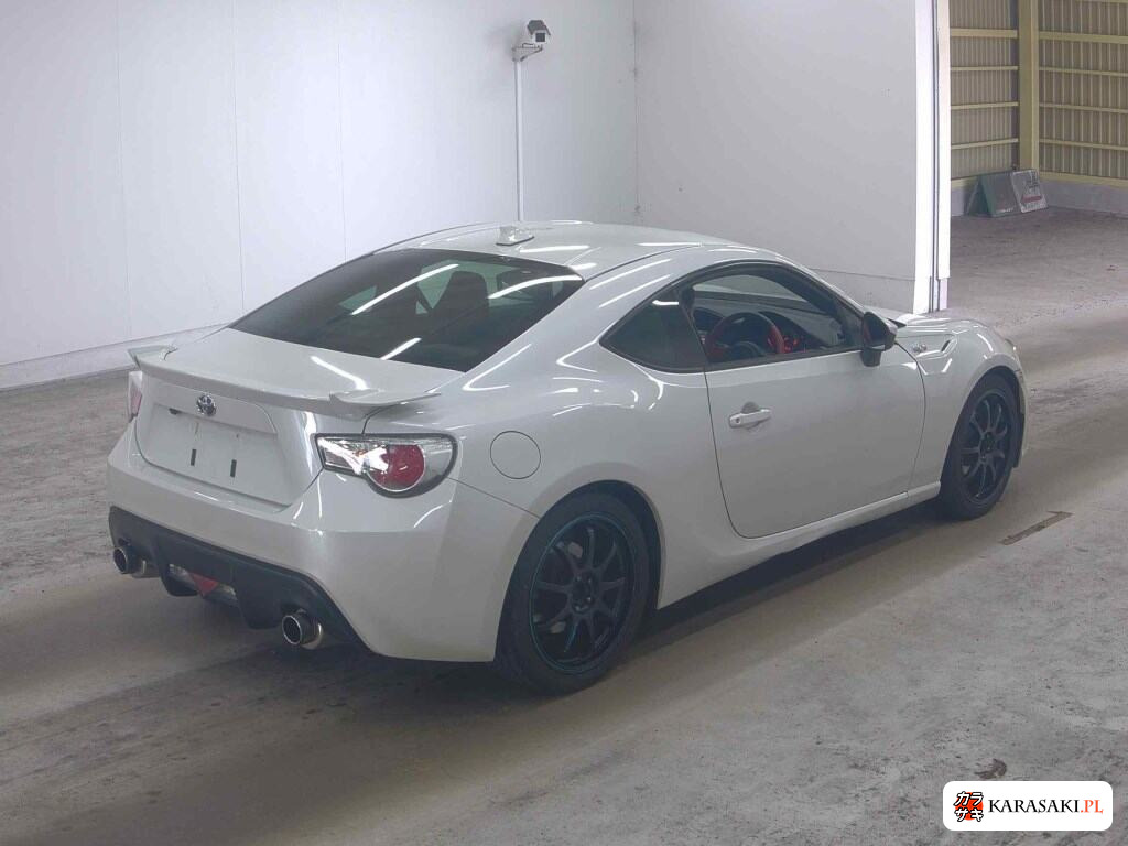 Toyota 86 2012 z aukcji japońskiej