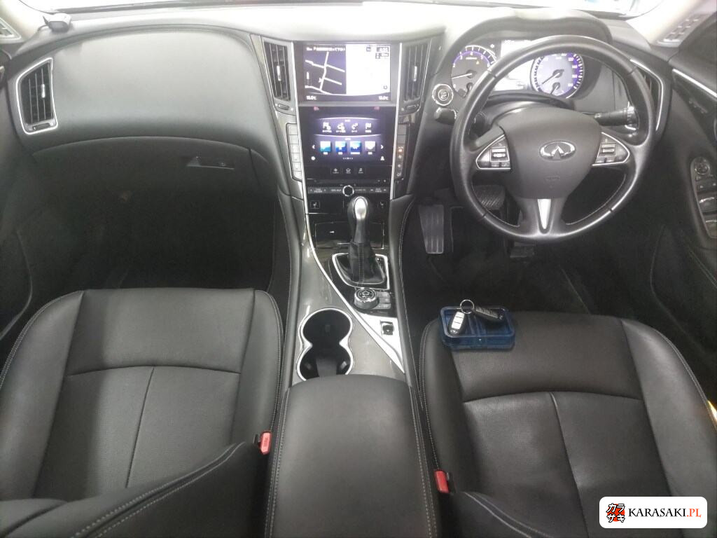 Nissan Skyline 2015 z aukcji japońskiej