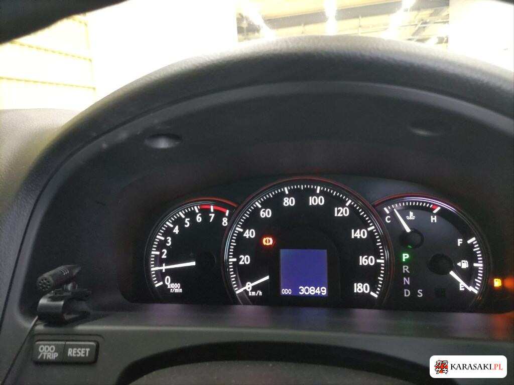 Toyota Crown 2011 z aukcji japońskiej