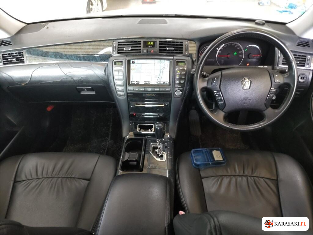 Toyota Crown 2006 z aukcji japońskiej