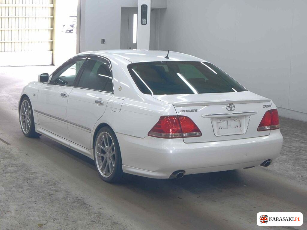 Toyota Crown 2006 z aukcji japońskiej