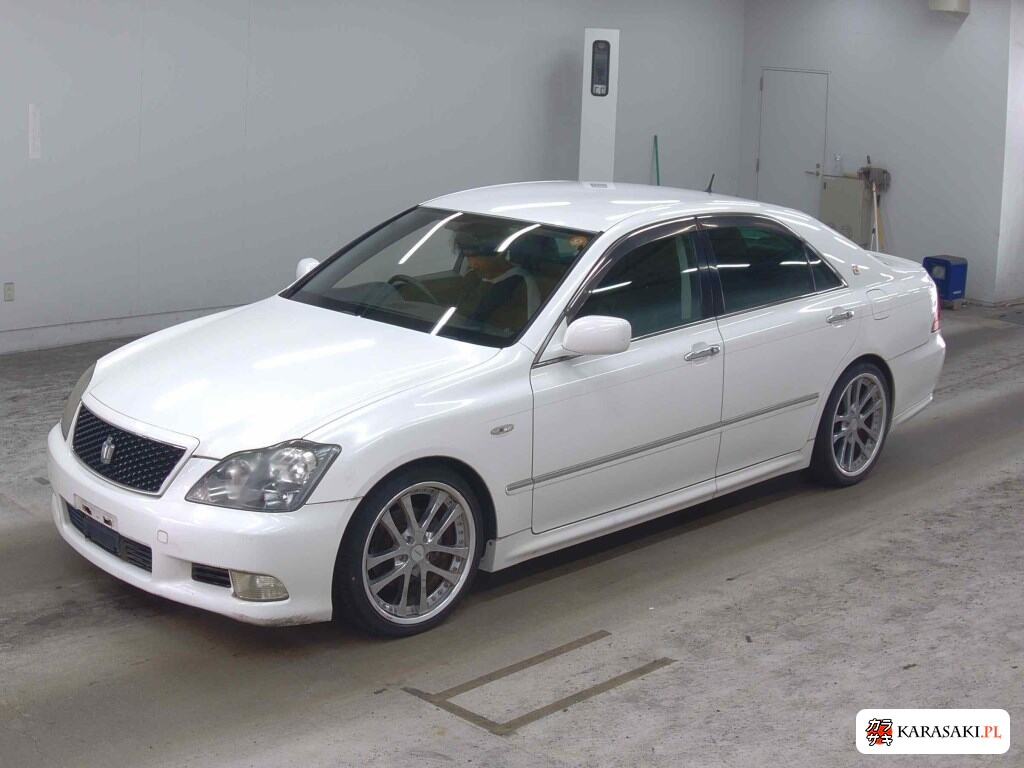 Toyota Crown 2006 z aukcji japońskiej