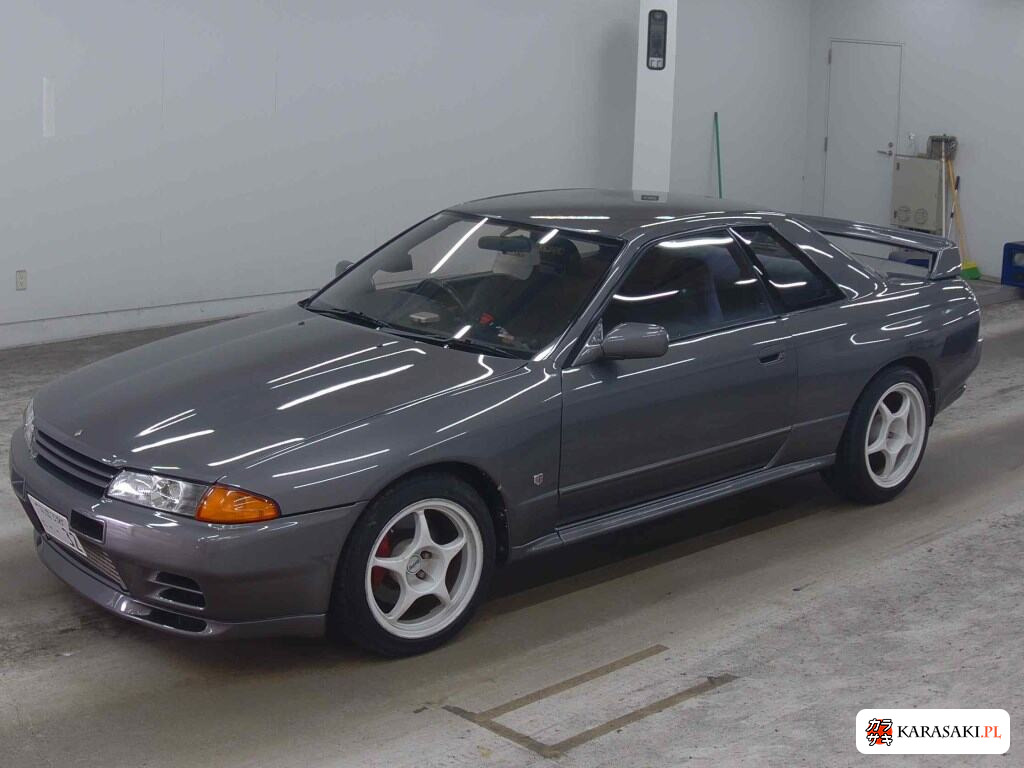 Nissan Skyline 1991 z aukcji japońskiej