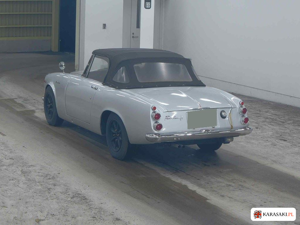Nissan Datsun Fairlady 1966 z aukcji japońskiej