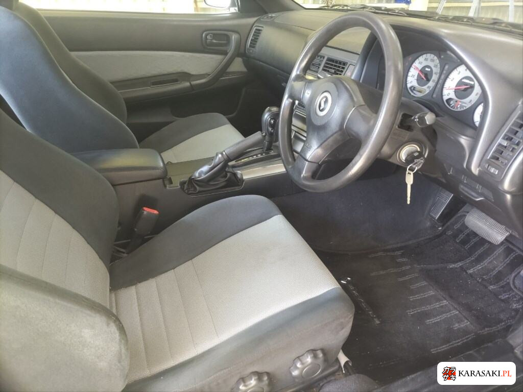 Nissan Skyline 2001 z aukcji japońskiej