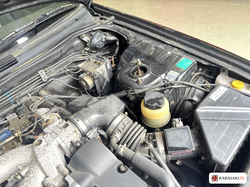 Nissan Skyline 2001 z aukcji japońskiej