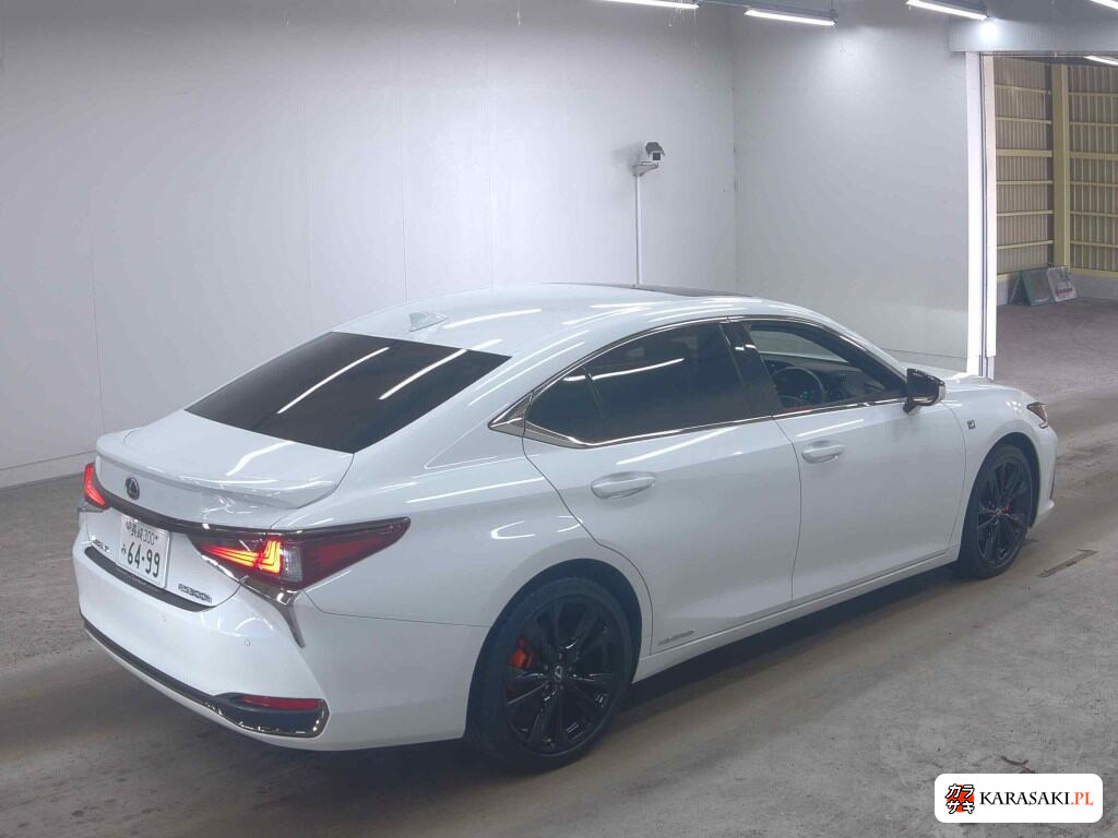 Lexus Es 2022 z aukcji japońskiej