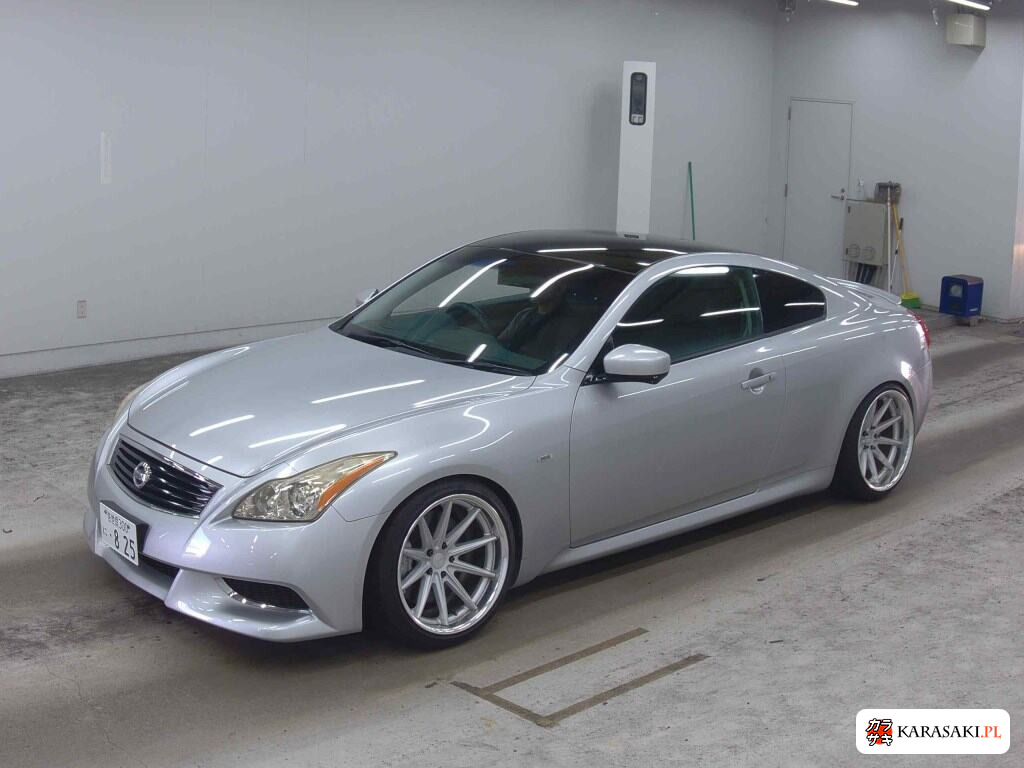 Nissan Skyline 2008 z aukcji japońskiej