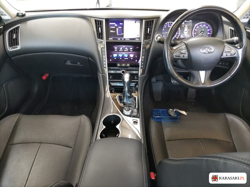 Nissan Skyline 2016 z aukcji japońskiej