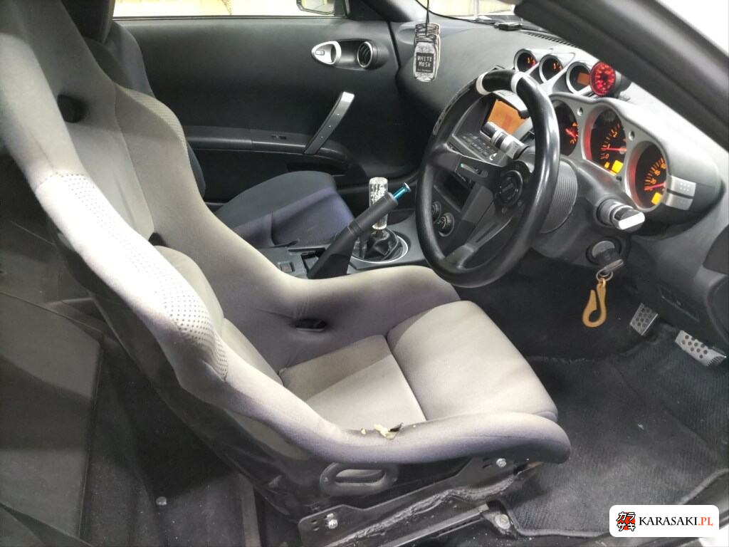Nissan Fairlady Z 2003 z aukcji japońskiej