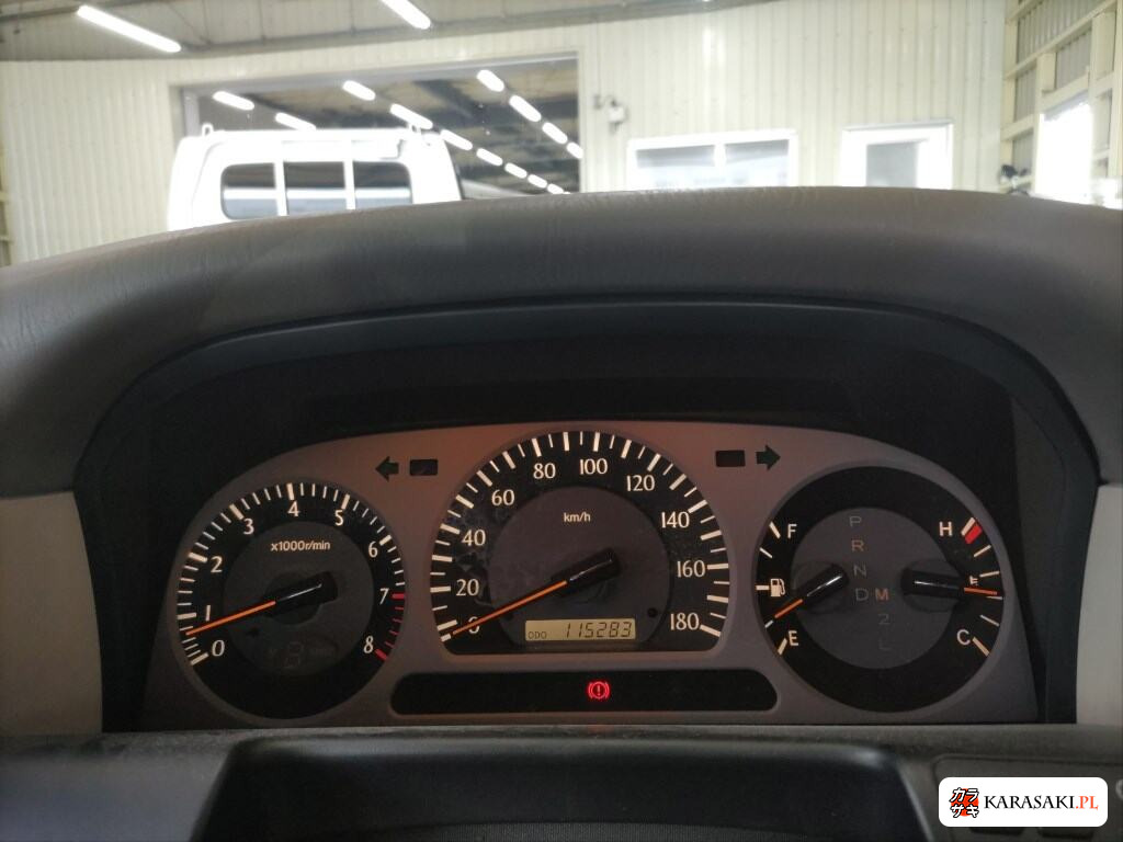 Toyota Crown 1999 z aukcji japońskiej
