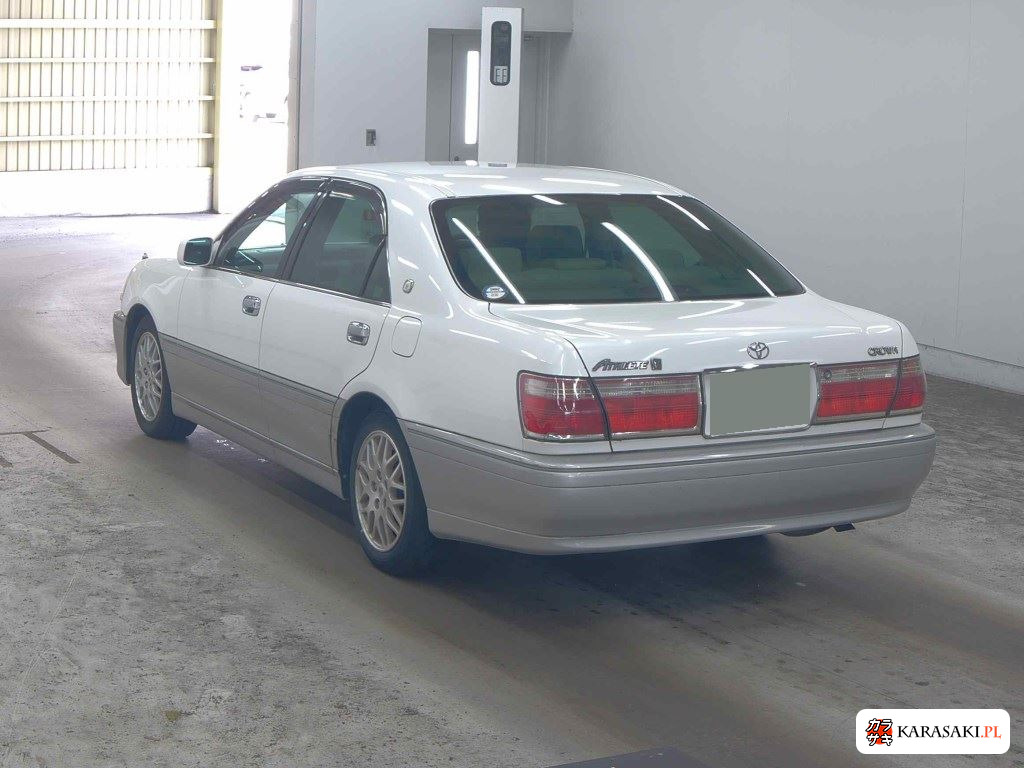 Toyota Crown 1999 z aukcji japońskiej