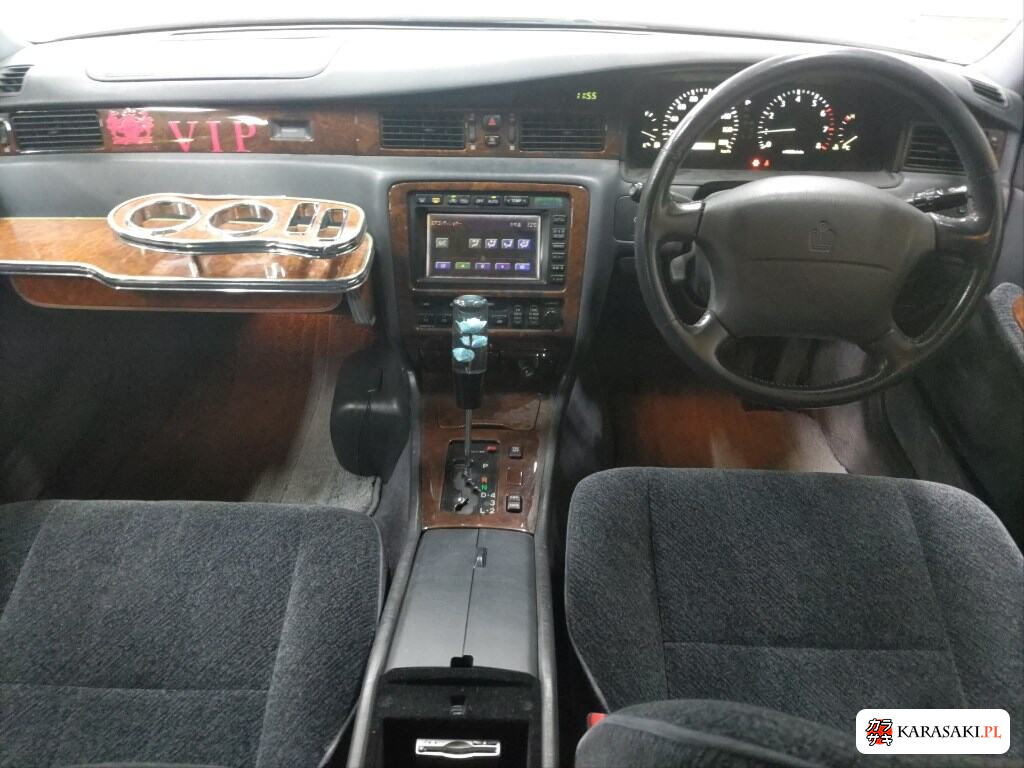 Toyota Crown 1997 z aukcji japońskiej