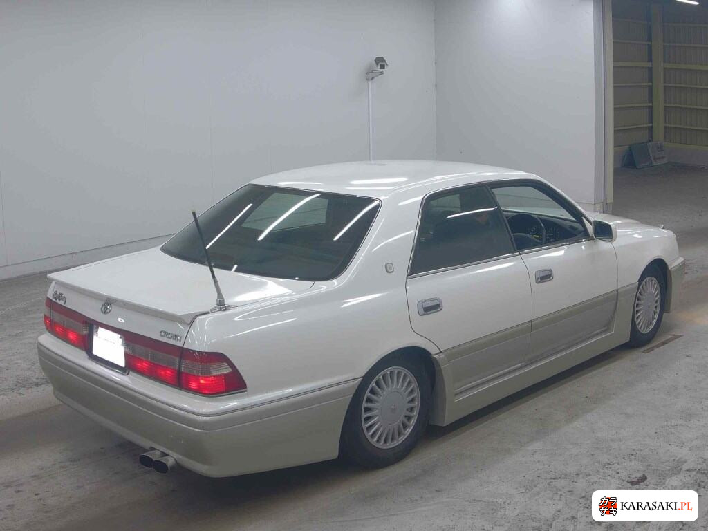 Toyota Crown 1997 z aukcji japońskiej