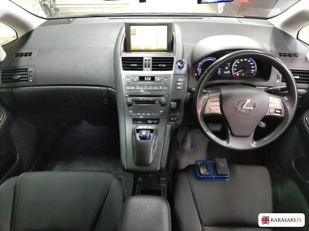 Lexus HS 2010 z aukcji japońskiej