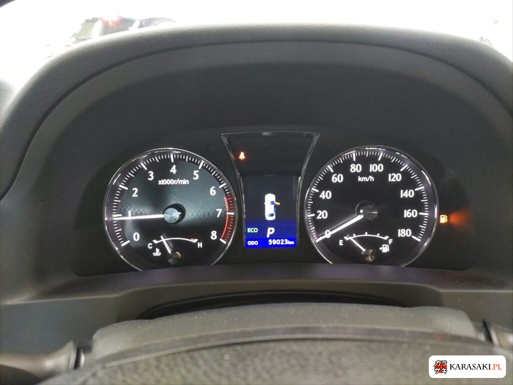 Toyota Crown 2013 z aukcji japońskiej