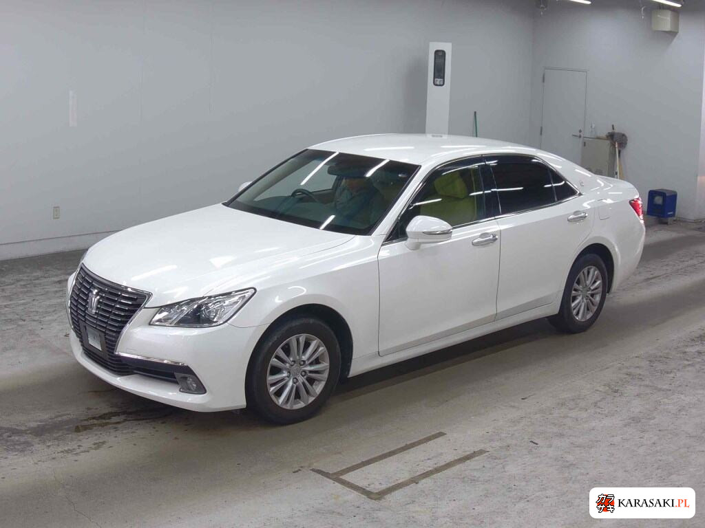 Toyota Crown 2013 z aukcji japońskiej