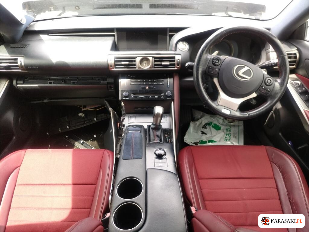 Lexus Is 2013 z aukcji japońskiej