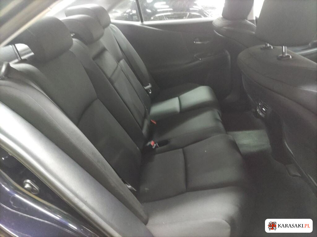 Lexus HS 2011 z aukcji japońskiej