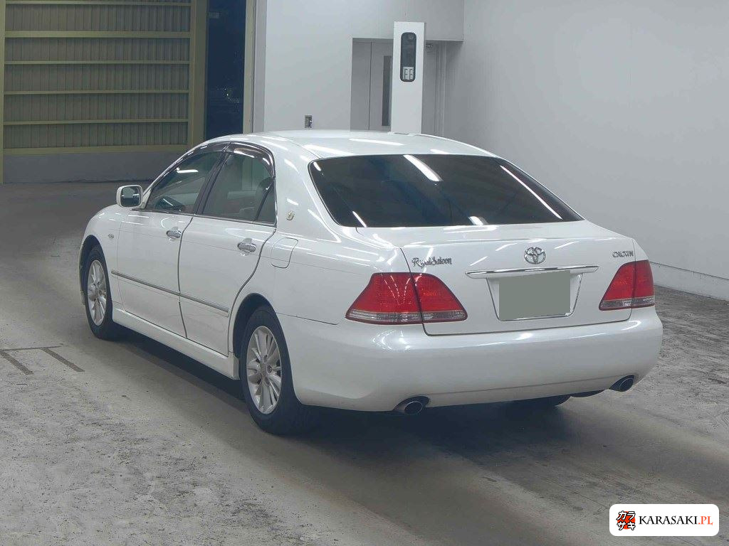 Toyota Crown 2005 z aukcji japońskiej